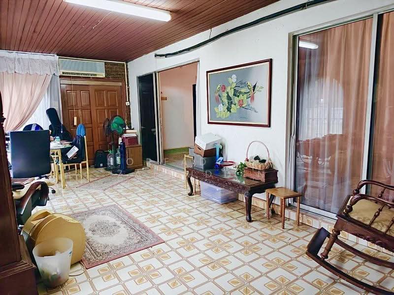 Bungalow House for Sale in Seksyen 11 (Petaling Jaya) - NORFADILAH ZAINUDDIN - Living Room - PropertyGuru.com.my