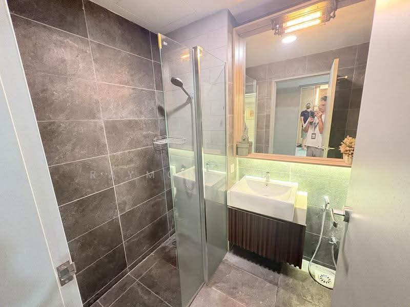 Service Residence for Rent at Suasana @ Utropolis - Raymond Teoh - Bathroom - PropertyGuru.com.my