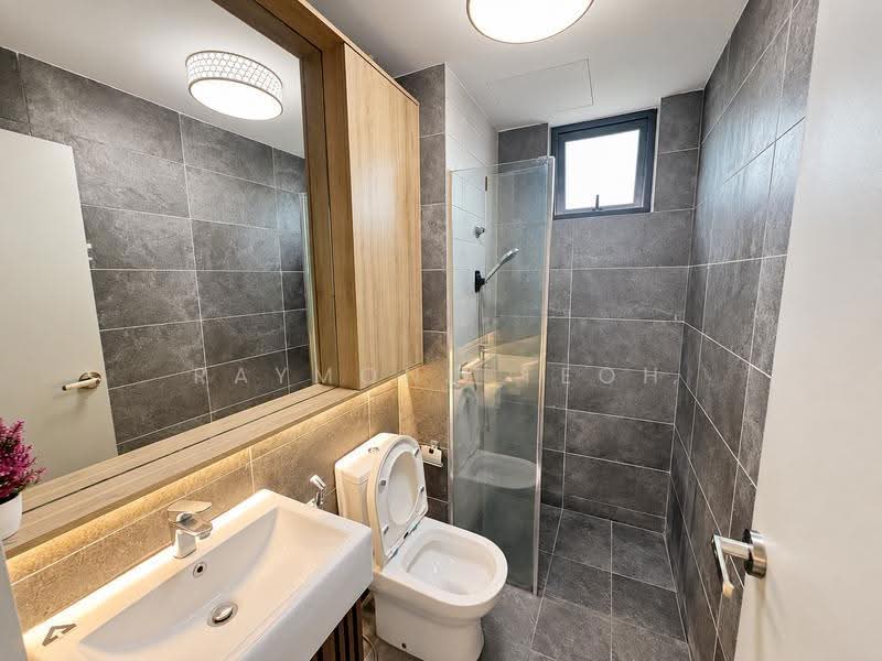 Service Residence for Rent at Suasana @ Utropolis - Raymond Teoh - Bathroom - PropertyGuru.com.my