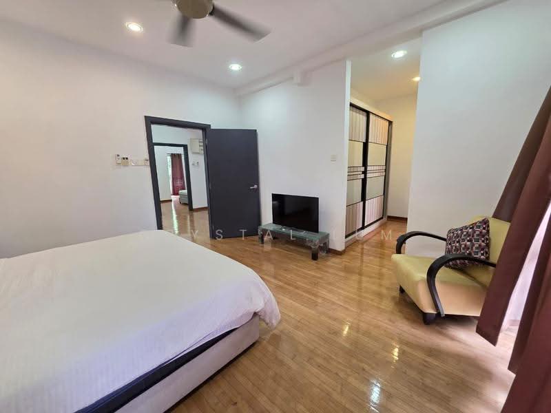 2.5-storey Terraced House for Rent in Sutera Damansara (Damansara Damai) - Crystal Lum - Bedroom - PropertyGuru.com.my