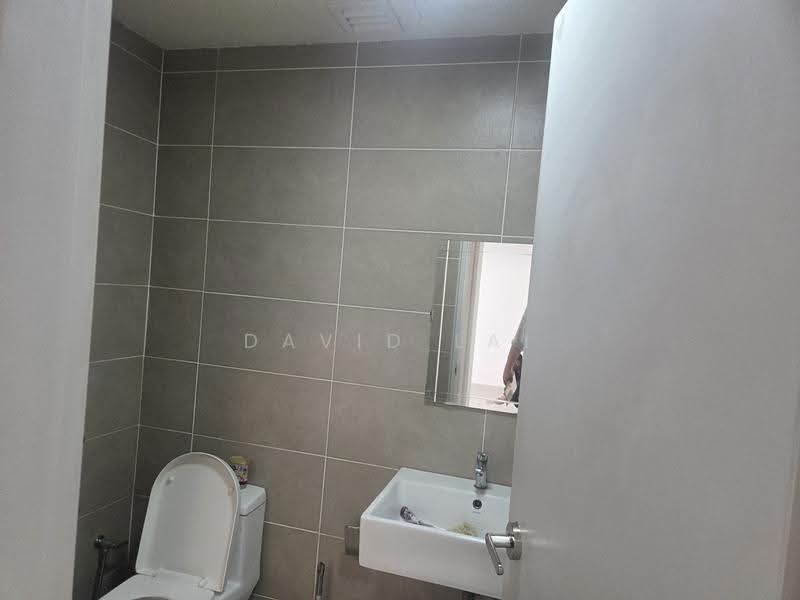 Service Residence for Sale at D'sara Sentral - David Lai - Bathroom - PropertyGuru.com.my