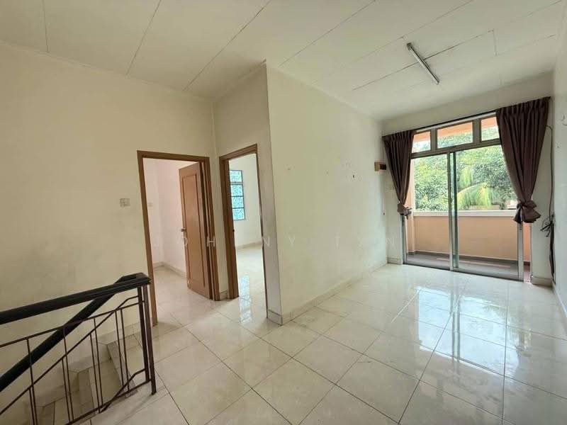 2-storey Terraced House for Sale in Taman Mount Austin (Tebrau) - Johnny Tan - Interior - PropertyGuru.com.my