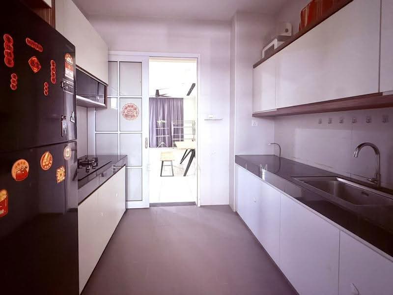 Rumah Teres 2-Tingkat untuk Disewa di Taman Ekoflora (Johor Bahru) - Stella Sim - Kitchen - PropertyGuru.com.my