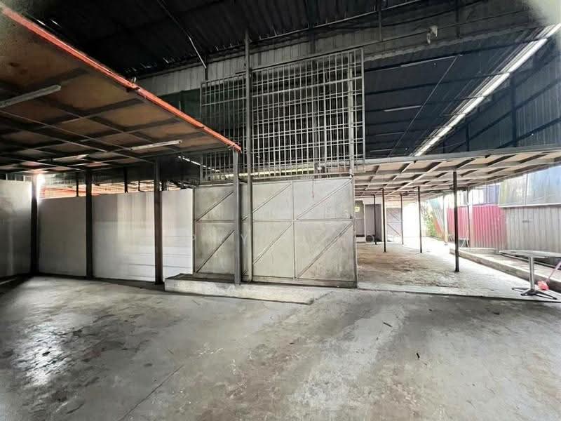 Semi-D Factory for Rent in Taman Tan Sri Yaacob (Johor Bahru) - Zephyr Khoo - Exterior - PropertyGuru.com.my