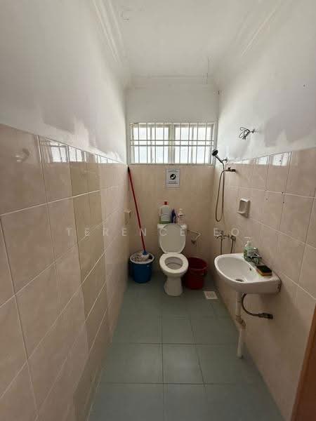 Rumah Teres untuk Dijual di Johor Bahru (Johor) - Terence Eo - Bathroom - PropertyGuru.com.my