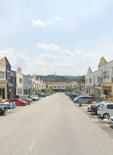 Shop for Sale in Seri Kembangan (Selangor) - Aeris Heng - Outside - PropertyGuru.com.my
