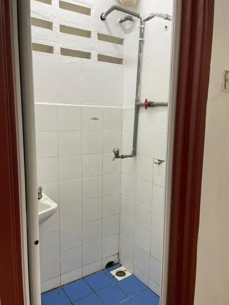 Flat for Sale at Bandar Mahkota Cheras Flat - Chloe Lo - Bathroom - PropertyGuru.com.my