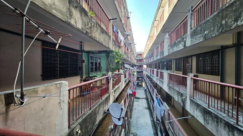 Flat for Sale at Bandar Mahkota Cheras Flat - Chloe Lo - Exterior - PropertyGuru.com.my