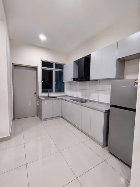 Kediaman Servis untuk Disewa di Residensi Nexus Kajang (PR1MA Kajang) - Bern Rugan - Kitchen - PropertyGuru.com.my