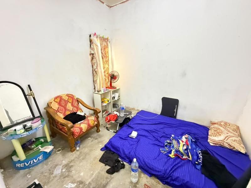 1-storey Terraced House for Sale in Rawang (Selangor) - Andy Yap - Bedroom - PropertyGuru.com.my