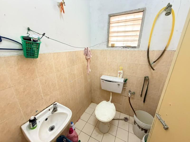 1-storey Terraced House for Sale in Rawang (Selangor) - Andy Yap - Bathroom - PropertyGuru.com.my
