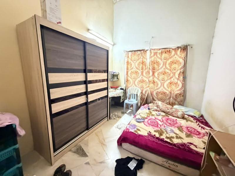 1-storey Terraced House for Sale in Rawang (Selangor) - Andy Yap - Bedroom - PropertyGuru.com.my