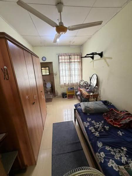 Rumah Teres 2-Tingkat untuk Dijual di Taman Cheras Prima (Kajang) - Kent Chong - Bedroom - PropertyGuru.com.my