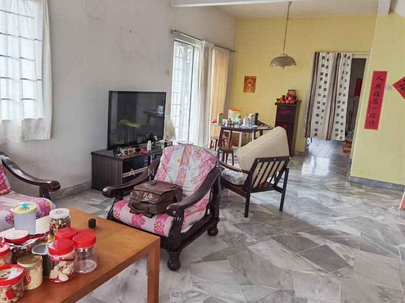 Rumah Teres 2-Tingkat untuk Dijual di Rawang (Selangor) - Andy Yap - Living Room - PropertyGuru.com.my