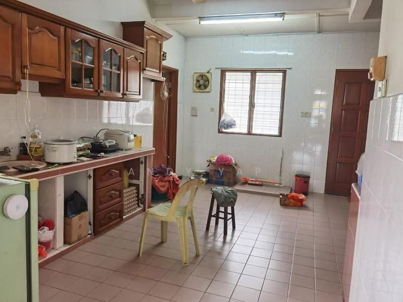 Rumah Teres 2-Tingkat untuk Dijual di Rawang (Selangor) - Andy Yap - Kitchen - PropertyGuru.com.my