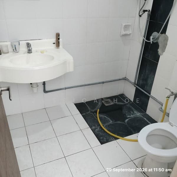 Terraced House for Rent in Bandar Puteri Puchong (Puchong) - Jessica Hoe - Bathroom - PropertyGuru.com.my