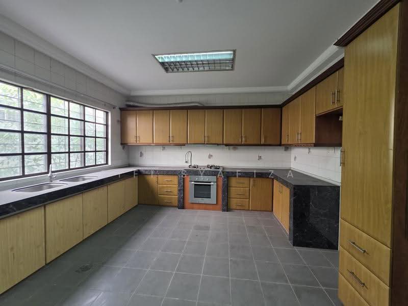 Rumah Banglo untuk Disewa di Ampang Hilir (Ampang) - Fifi Syafiza - PropertyGuru.com.my