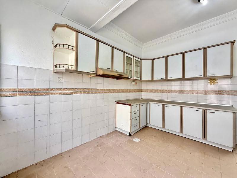 Rumah Teres 2-Tingkat untuk Dijual di Usj 14 (Subang Jaya) - NORFADILAH ZAINUDDIN - Kitchen - PropertyGuru.com.my