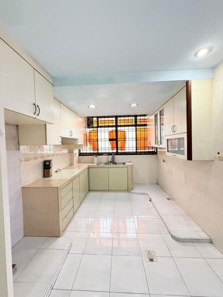 Pangsapuri untuk Dijual di Taman Tampoi Indah - Anna Woon - PropertyGuru.com.my