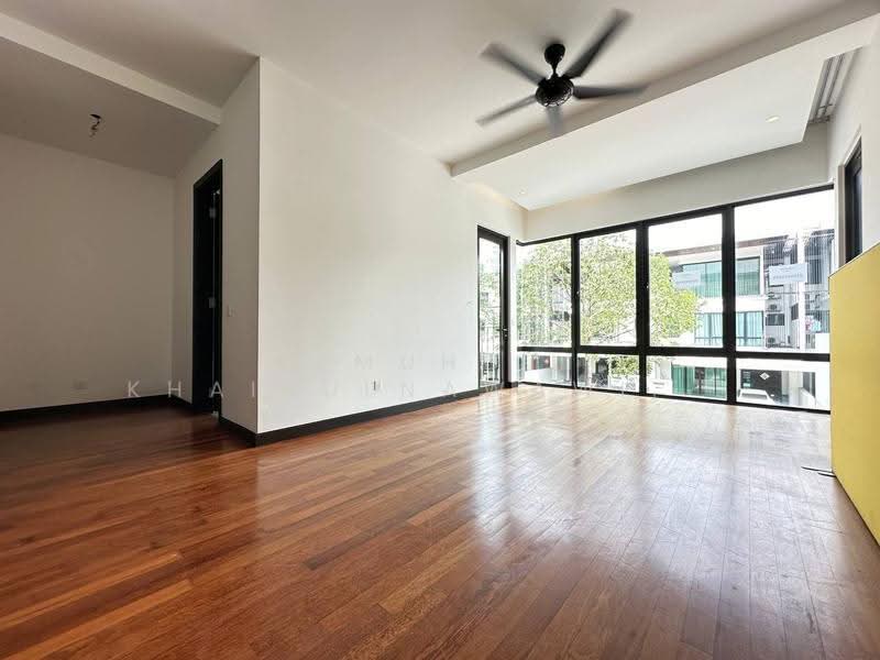Rumah Teres untuk Dijual di Duta Villa (Setia Alam) - Muhd Khairulnawawi Kamaruddin - Living Room - PropertyGuru.com.my