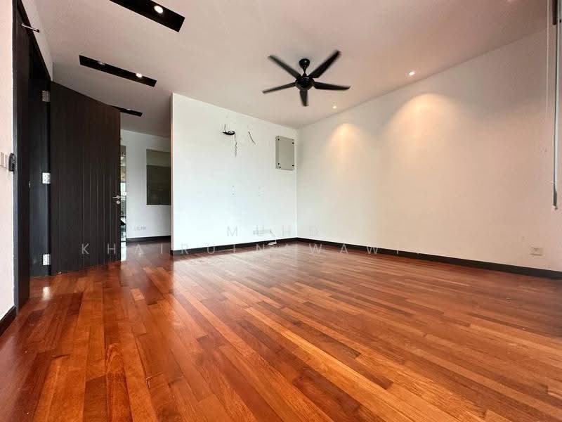 Rumah Teres untuk Dijual di Duta Villa (Setia Alam) - Muhd Khairulnawawi Kamaruddin - Living Room - PropertyGuru.com.my