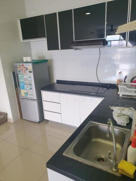 Apartment for Rent at Nusa Heights (Nusa Puncak) - Liza Leong - Kitchen - PropertyGuru.com.my