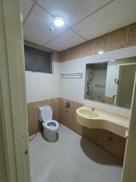 Kondominium untuk Dijual di Platinum Hill PV 6 - Eling Loo - Bathroom - PropertyGuru.com.my