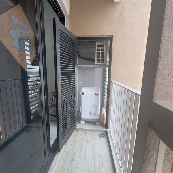 Kediaman Servis untuk Disewa di Sky Trees - Elena Lim - Balcony - PropertyGuru.com.my