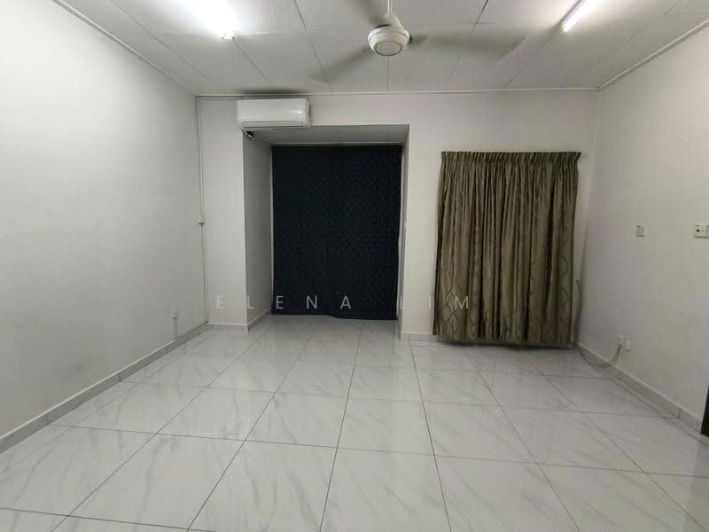 Rumah Teres 2-Tingkat untuk Disewa di Permas Jaya (Johor Bahru) - Elena Lim - PropertyGuru.com.my