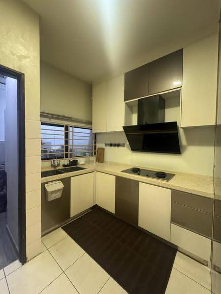 2-storey Terraced House for Rent in M Residence (Rawang) - Rohani Daud - Kitchen - PropertyGuru.com.my