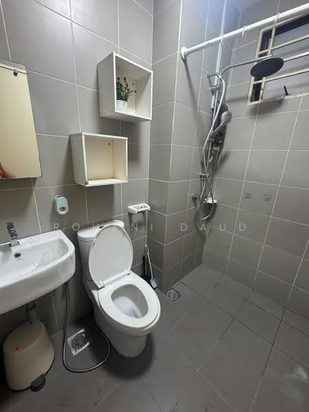 2-storey Terraced House for Rent in M Residence (Rawang) - Rohani Daud - Bathroom - PropertyGuru.com.my
