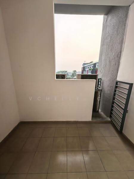 Condominium for Sale at The Peak - Vchelle. C - Balcony - PropertyGuru.com.my