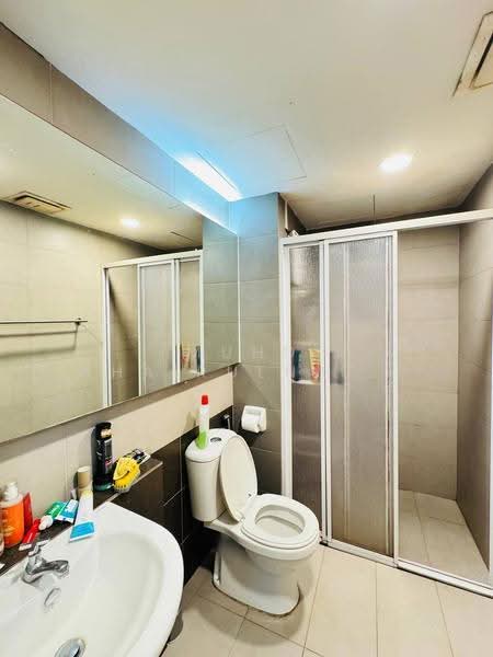 Service Residence for Sale at Suria Residence - Muhd Khairulnawawi Kamaruddin - Bathroom - PropertyGuru.com.my
