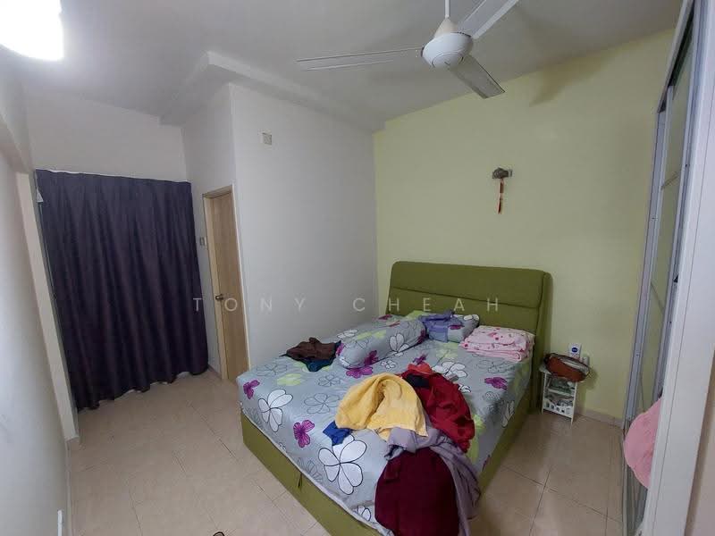 Pangsapuri untuk Dijual di Sri Kristal - Tony Cheah - Bedroom - PropertyGuru.com.my