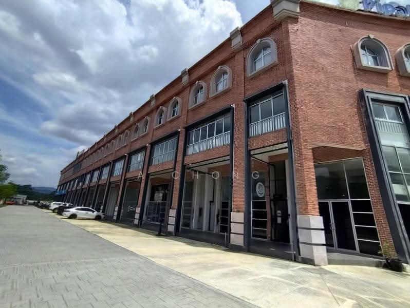 Kedai / Pejabat untuk Dijual di Rawang (Selangor) - A Chong - Exterior - PropertyGuru.com.my