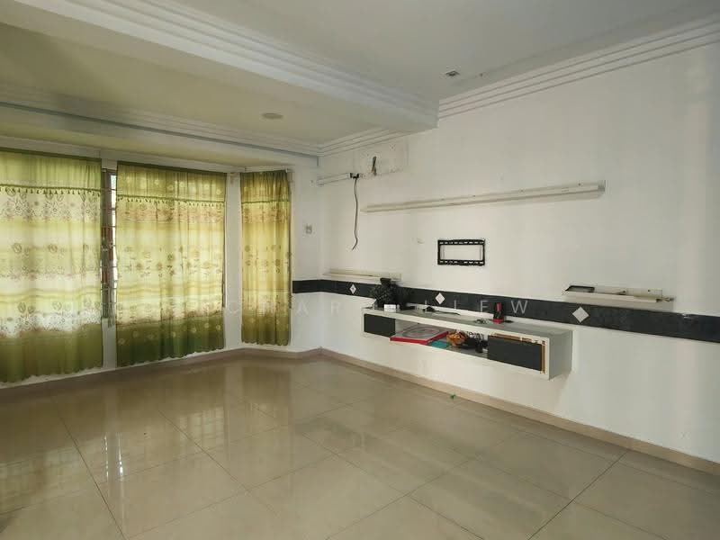 2-storey Terraced House for Sale in Taman Megah Emas (Petaling Jaya) - Richard Liew - Living Room - PropertyGuru.com.my