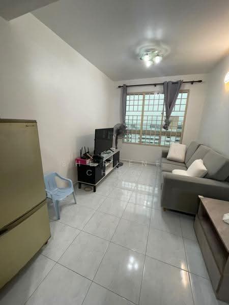 Apartment for Rent at Taman Kheng Tian - Sherlene Choo - Living Room - PropertyGuru.com.my