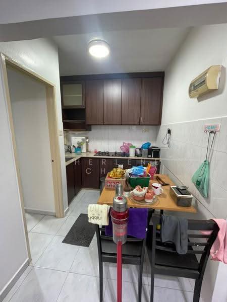 Apartment for Rent at Taman Kheng Tian - Sherlene Choo - Kitchen - PropertyGuru.com.my