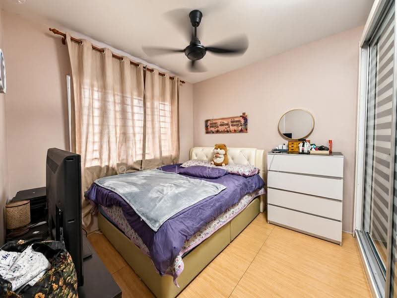 Apartment for Sale at D'Kristal Apartment (Pangsapuri D'Kristal) - Iqbal Rafei - Bedroom - PropertyGuru.com.my