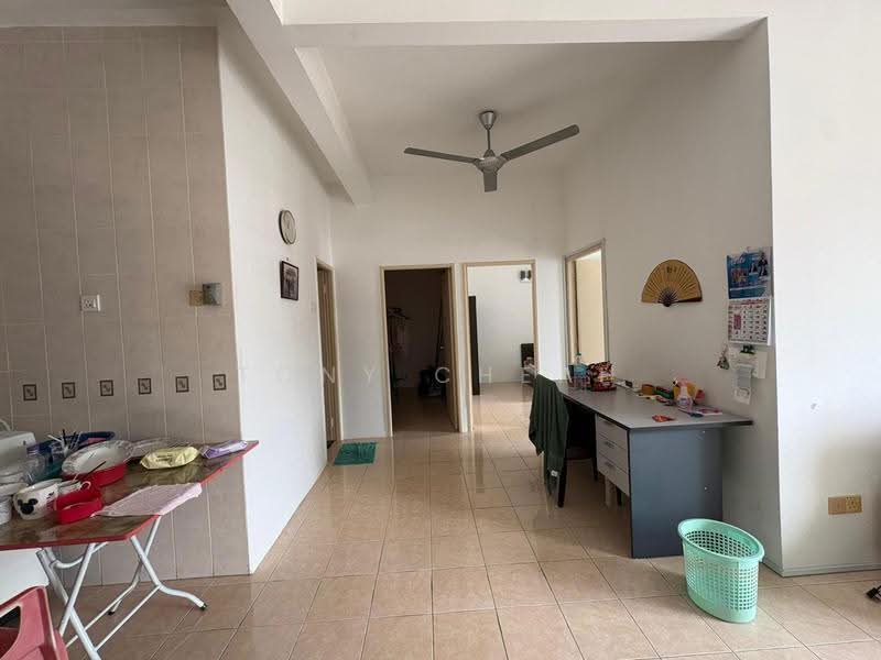Pangsapuri untuk Dijual di Sri Kristal - Tony Cheah - Living Room - PropertyGuru.com.my