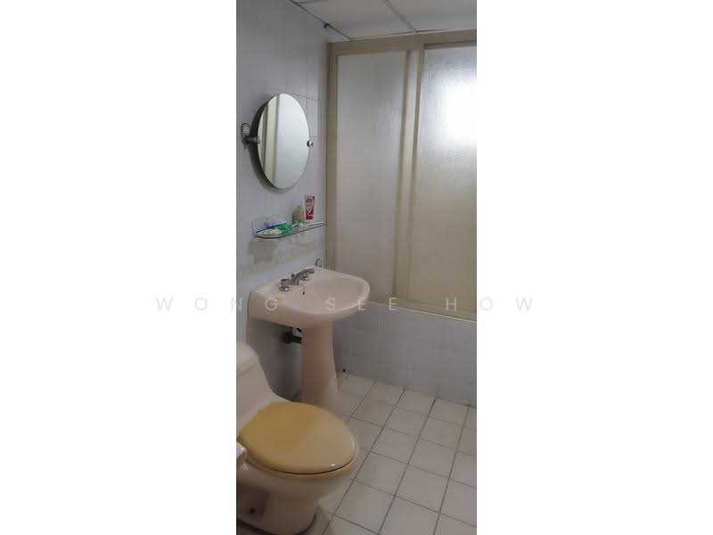 Condominium for Sale at Mont Kiara Pelangi - Wong See How - Bathroom - PropertyGuru.com.my