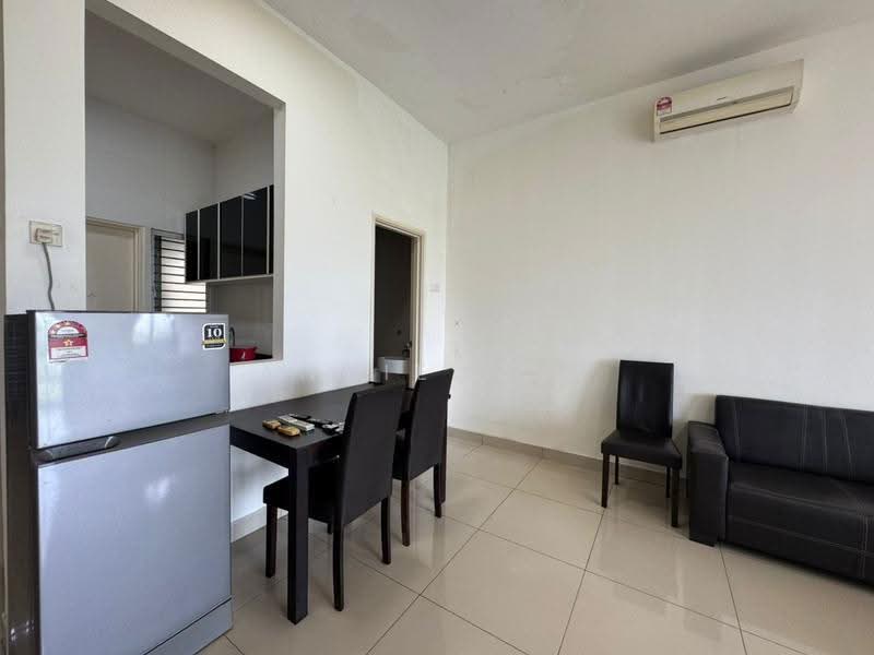 Apartment for Sale at Nusa Heights (Nusa Puncak) - Annie Low - Dining Room - PropertyGuru.com.my