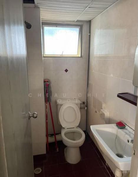 Condominium for Rent at N-Park Condominium - Cheau Chie Ooi - Bathroom - PropertyGuru.com.my