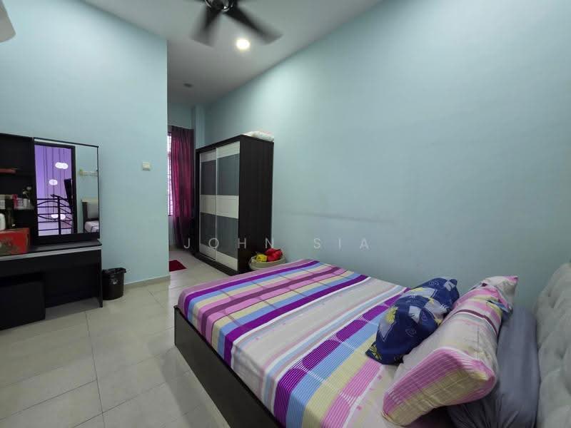 Rumah Teres 2-Tingkat untuk Dijual di Ulu Tiram (Johor) - John Sia - Bedroom - PropertyGuru.com.my