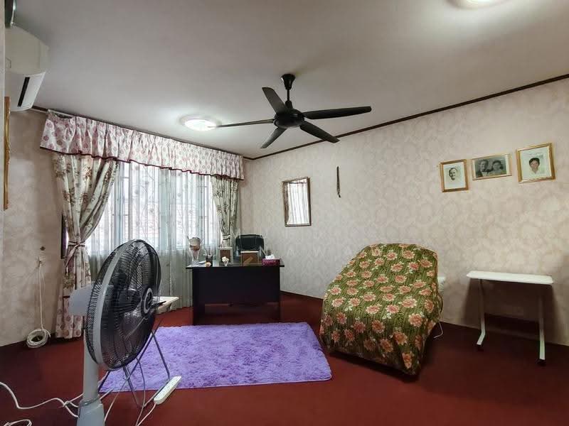 Rumah Berkembar untuk Dijual di Seksyen 27 (Shah Alam) - Muhd Khairulnawawi Kamaruddin - PropertyGuru.com.my