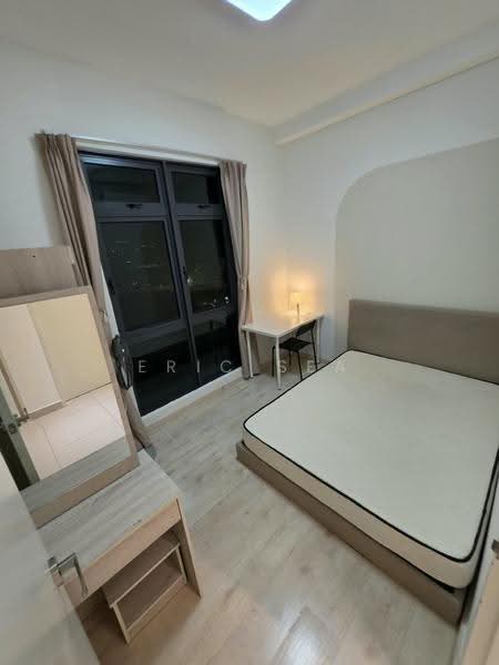 Condominium for Rent at Parkhill Residence - Eric Sea - Bedroom - PropertyGuru.com.my