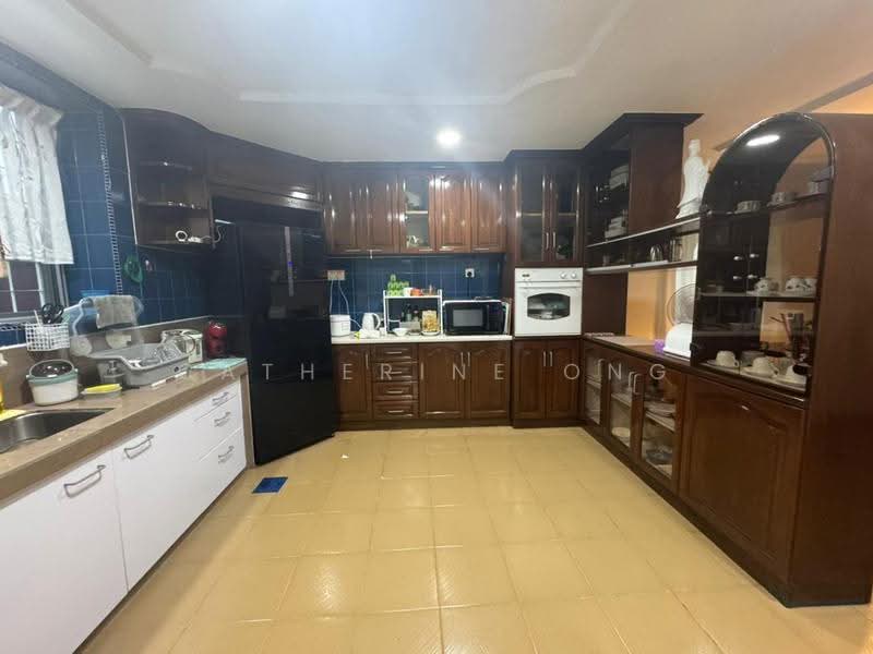Bungalow House for Sale in Johor Bahru (Johor) - Catherine Ong - Kitchen - PropertyGuru.com.my