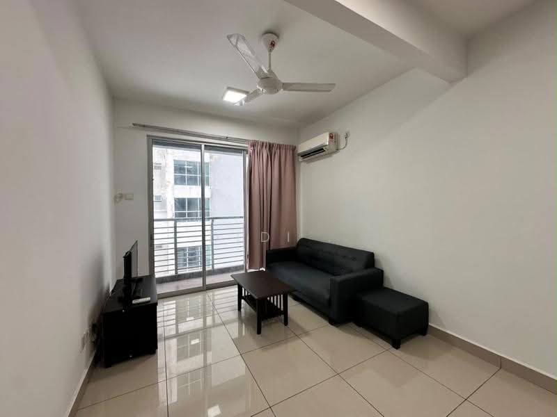 Kediaman Servis untuk Disewa di Larkin Heights - Dedi . - Living Room - PropertyGuru.com.my