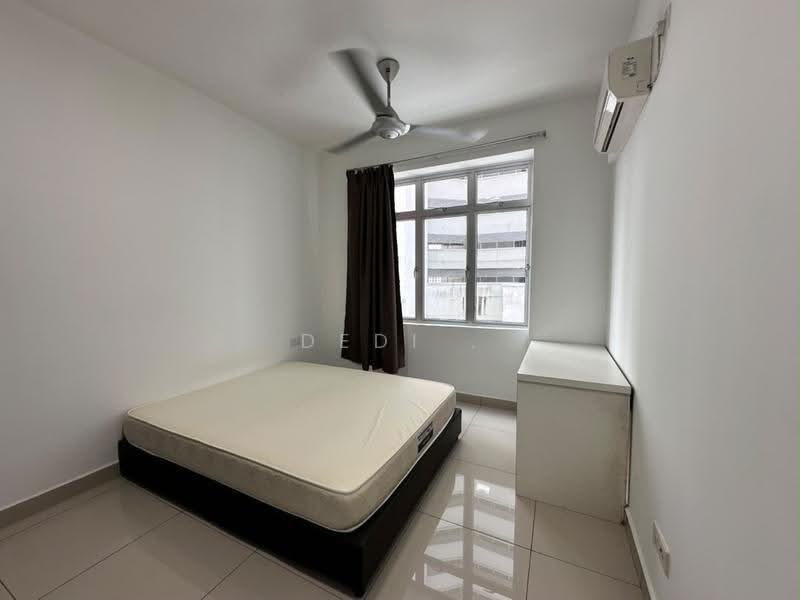 Kediaman Servis untuk Disewa di Larkin Heights - Dedi . - Bedroom - PropertyGuru.com.my