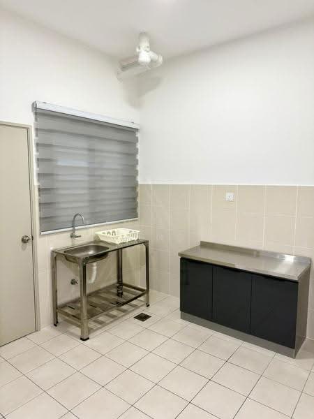 Apartment for Rent at Safira Apartment - Tan Siew Leng - Kitchen - PropertyGuru.com.my